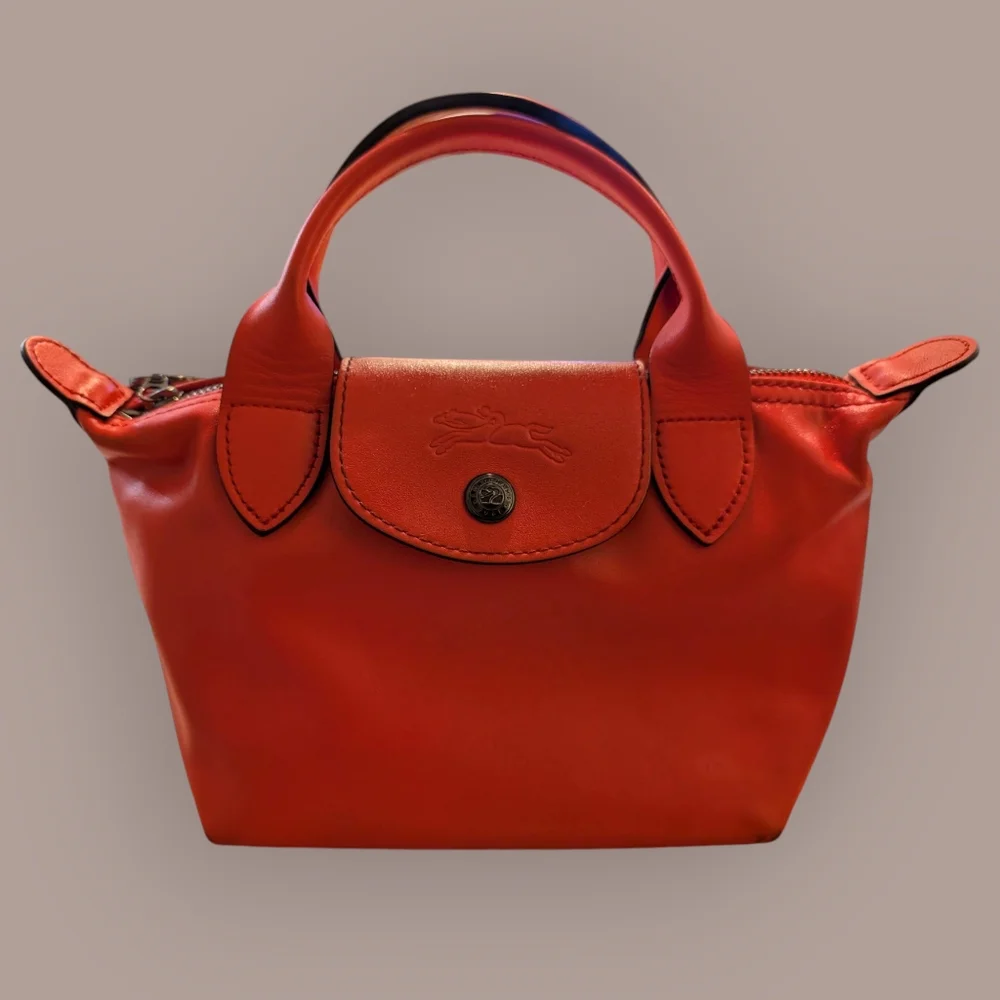 longchamp XS Le Pliage (Cuir/Leather) In Coral - Picture 2 of 16
